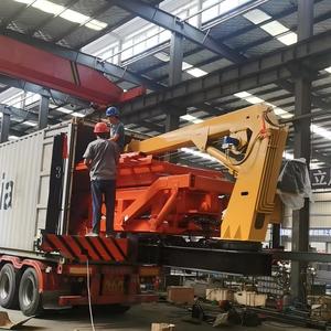 Plataforma elevadora telescópica roja con sistema hidráulico completo para construcción en alta altitud - Product Image 3