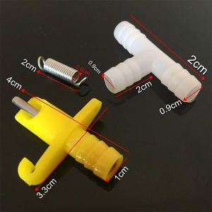 Equipo agrícola Rabbit Cage Drinker Nipple Waterer para la venta - Product Image 5