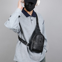 Nouvelle sacoche de poitrine tendance pour homme - Sac bandoulière décontracté polyvalent et élégant en PU imperméable à motif crocodile