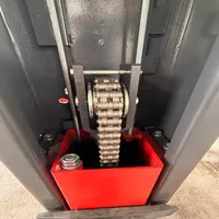 Automatische Hydraulische Zweisäulen-Hebebühne für Autowerkstätten mit Intelligenter Bedienung und Zuverlässiger Leistung