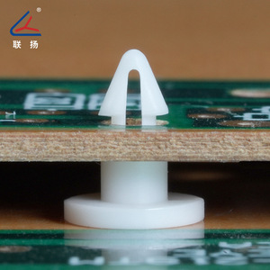 Colonne d'espacement Lianyang Mas de type aéronautique à tête unique, en nylon isolant, pour carte PC, hauteur surélevée de 8,6 mm - Product Image 3