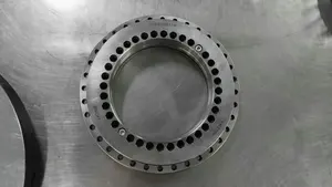 YRT325 सीएनसी सूचकांक टेबल slewing असर अंगूठी YRT325 325mm x 450mm x 60mm