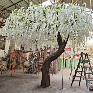 Arbre à fleurs de glycine en soie artificielle Grand arbre à fleurs violettes pour la décoration de mariage - Product Image 5