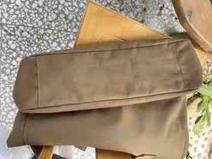 Bolsa de Lona Personalizada con Impresión a Medida, Bolso de Mano Elegante para Compras con MOQ Bajo, Bolsas de Lona Modernas y Funcionales - Product Image 6