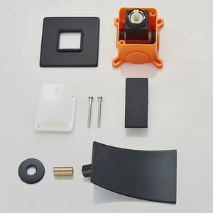 滝口洗面台蛇口シングルレバークロム浴室洗浄洗面台ミキサータップ二重穴広範囲洗面台シンクミキサークレーン - Product Image 6