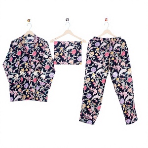 Conjunto de Pijamas Elegantes y Lujosos con Estampado Floral para Mujer, Algodón Suave de Alta Calidad, Estampado a Bloques, Manga Larga, Transpirable, Ropa de Dormir - Product Image 1