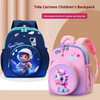 Nuevas mochilas escolares para niños y niñas de jardín de infantes, mochilas informales ligeras de poliéster impermeables de dibujos animados bonitos de alto valor