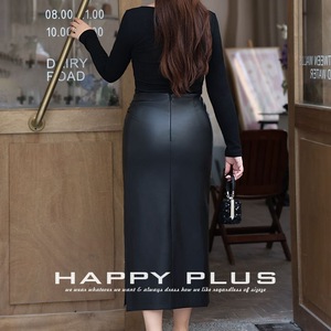 กระโปรงหนังทรงเอวสูงผ่าข้าง รุ่นแฮปปี้พลัส ไซส์พลัสสำหรับผู้หญิง ฤดูใบไม้ร่วง ฤดูหนาว สีพื้น หนัง PU สีน้ำตาลโกโก้ สีดำออโรร่า - Product Image 3