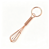 Mini fouet à œufs porte-clés en acier inoxydable gravé au laser, porte-clés personnalisé, cadeau pour chef cuisinier ou boulangers avec logo personnalisé sur étiquette