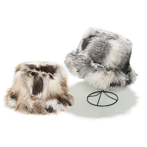 Chapeau d'hiver chaud et moelleux pour femme, en fausse fourrure de renard, couleur dégradée, style bob, protection des oreilles - Product Image 3