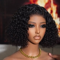 Perruque bouclée courte Lace Front en cheveux humains vierges brésiliens de vison, avec cuticules alignées, entièrement personnalisable, pour fournisseurs OEM, avec boîte d'emballage échantillon gratuite