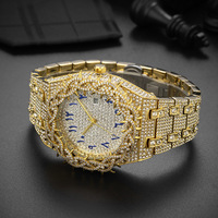 Montre pour homme tendance avec strass de haute qualité incrustés dans un design en maille unique, un article très vendu.