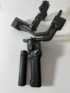 Estabilizador de <span class=keywords><strong>Mano</strong></span> Profesional Ronin RS 4 Pro Versión Estándar de <span class=keywords><strong>Segunda</strong></span> <span class=keywords><strong>Mano</strong></span> - Product Image 2