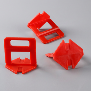 Clips et cales de nivellement écologiques pour système de nivellement de carreaux – Clips blancs, cales rouges – Utilisation professionnelle par les carreleurs uniquement - Product Image 1