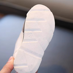 Chaussures de sport pour enfants à semelle souple en cuir non PU, baskets de créateurs pour garçons, idéales pour l'école et la marche - Product Image 6