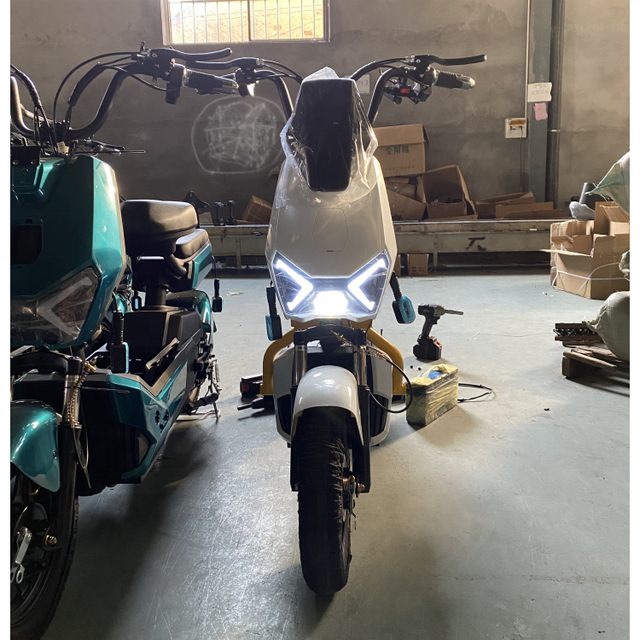 Hot Selling E Bicycle Cheap Electric Bikes for Adults/Electric Bike Cycle 45Km E-Bike Electric Bicycle