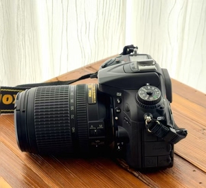 Used Original High Image Quality Digital Camera D7200 Kit 18-140mm Zoom Lens APS-<b>C</b> Frame Camera - Product Image 4