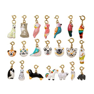 YIMEIL&Fashion Dijes <span class=keywords><strong>de</strong></span> Acero Inoxidable Chapados en Oro <span class=keywords><strong>de</strong></span> 18K con Diseños Pintados a Mano <span class=keywords><strong>de</strong></span> Loro, Gato y Unicornio, con Cierre <span class=keywords><strong>de</strong></span> Resorte - Product Image 6