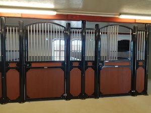 Penjualan baru kotak kuda esensial kompak kuat kotak penampungan kuda luar ruangan tugas berat ukuran kustom pabrik langsung - Product Image 2