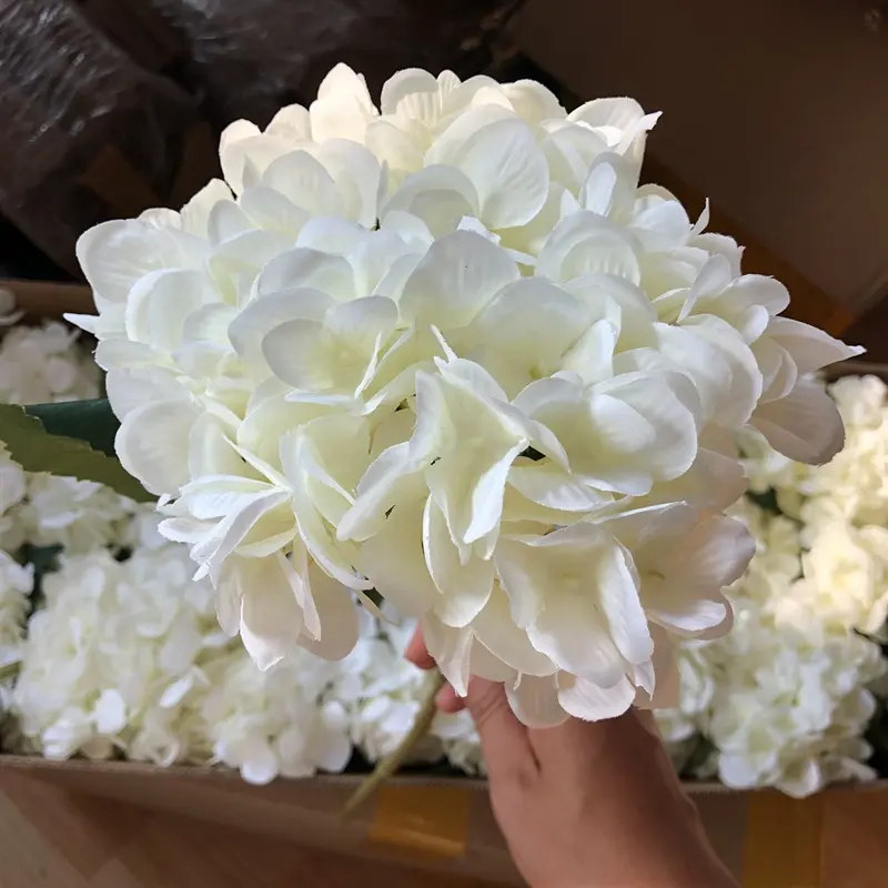 G147 Grosir Kualitas Tinggi Dekorasi Bunga Hydrangea Imitasi Grosiran Putih Sentuhan Asli Lateks Sutra Hydrangea Bunga Buatan untuk Pernikahan