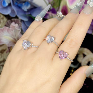 Bague Cœur Rose Minimaliste Européenne et Américaine avec Diamant Simulé 8mm, Bague Légère de Luxe Douce et <span class=keywords><strong>Petite</strong></span> pour Femme - Product Image 6