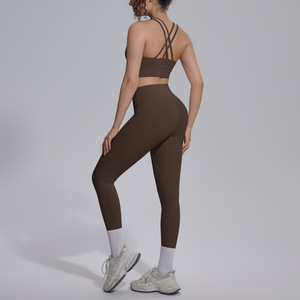 Nuevo Conjunto de 2 Piezas de Sujetador Deportivo para <span class=keywords><strong>Yoga</strong></span> y Pilates para Mujer - <span class=keywords><strong>Ropa</strong></span> <span class=keywords><strong>Deportiva</strong></span> de Alta Elasticidad, Diseño a Rayas de Cintura Alta que Realza la Figura - Product Image 4