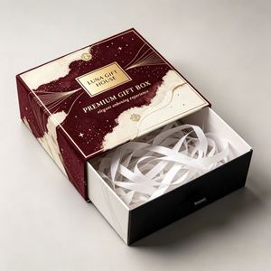 กล่องลิ้นชักแข็ง Chateau Rouge ทำจากกระดาษ Ivory ปั๊มฟอยล์ทอง พร้อมซับในผ้าซาติน บรรจุภัณฑ์ของขวัญระดับไฮเอนด์ - Product Image 2