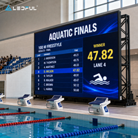 Grand écran LED P4 pour résultats, à installer au bord de la piscine, pour site de compétition aquatique, avec armoire résistante aux intempéries, installation fixe
