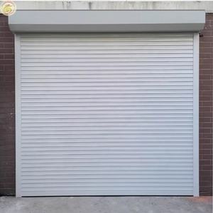 Persiane per finestre con rullo di sicurezza in alluminio classico a scorrimento verticale esterno - Product Image 2