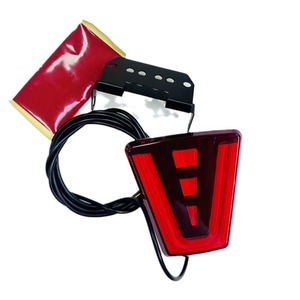 Luces traseras para coches eléctricos, intermitentes, luces de circulación diurna, equipo anticolisión trasera para conducción nocturna, luces de crucero F1 - Product Image 1