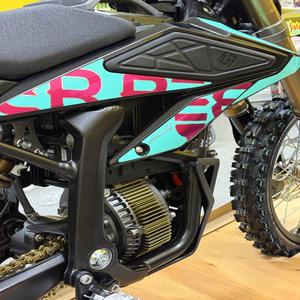 <span class=keywords><strong>Moto</strong></span> tout-terrain Surron 58v 22ah 65km/h 50km d'autonomie Conforme aux normes européennes Prêt pour la vente Nouveau modèle 2026 - Product Image 5
