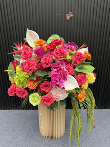 2026 nouveau Design thème tropical mariage fleurs Arrangement feuilles de palmier artificielles <span class=keywords><strong>Fushia</strong></span> Rose fleur boule pour la décoration de mariage - Product Image 6
