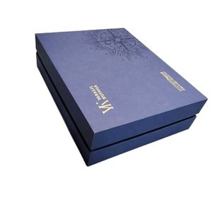 กล่องของขวัญแบบมีฝาปิดและฐานแบบอาร์ตสุดหรูพร้อมโ<span class=keywords><strong>ล</strong></span>โก้ปั๊มฟอย<span class=keywords><strong>ล</strong></span>์สีเงินสีทอง - Product Image 1