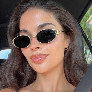 Lunettes de soleil rétro <span class=keywords><strong>punk</strong></span> années <span class=keywords><strong>80</strong></span> pour femme, monture ovale dorée tête de guépard, protection UV400, nouvelle collection populaire pour le voyage - Product Image 1