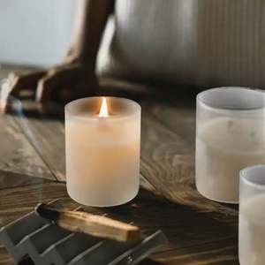 Recipientes de Vidrio de Lujo para Velas, Mini Frascos de 9oz Personalizados, Esmerilados, Negros Mate, Transparentes, con Tapas de Bambú - Product Image 3