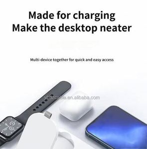 Station de charge sans fil haute vitesse 4-en-1 tendance avec horloge LED et socle pour iPhone, prise standard - Product Image 6