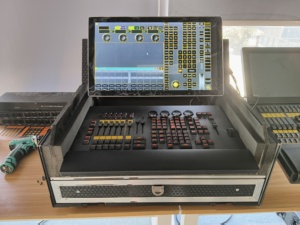 Chuyên Nghiệp Tất Cả Trong Một Ánh Sáng Sân Khấu Giao Diện Điều Khiển Ma Chỉ Lệnh Cánh PC Fader <span class=keywords><strong>DMX</strong></span> 512 Điều Khiển Bằng Tay Loại - Product Image 5