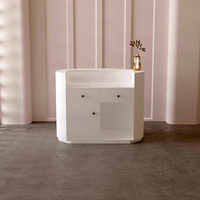 Comptoir d'Accueil et de Caisse Arrondi et Compact Sur Mesure pour Salons de Beauté