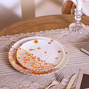 Ensemble d'assiettes plates en céramique florales, vaisselle ronde peinte à la main pour les fêtes - Product Image 2