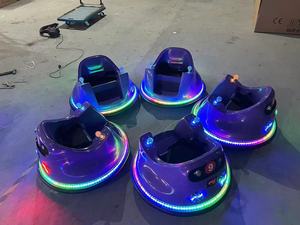 Voitures tamponneuses électriques à batterie pour parcs d'aventure intérieurs, centres commerciaux et fêtes foraines, 2 places, lumières LED - Product Image 2