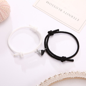 Gelang pasangan persahabatan hati <span class=keywords><strong>Magnet</strong></span>, gelang buatan tangan magnetik hati hitam modis dapat diatur untuk pasangan - Product Image 1