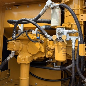 Excavadora de cadenas Caterpillar Cat 323D2L de segunda mano, casi 95% nueva, con motor Mitsubishi de inyección directa, usada. - Product Image 4
