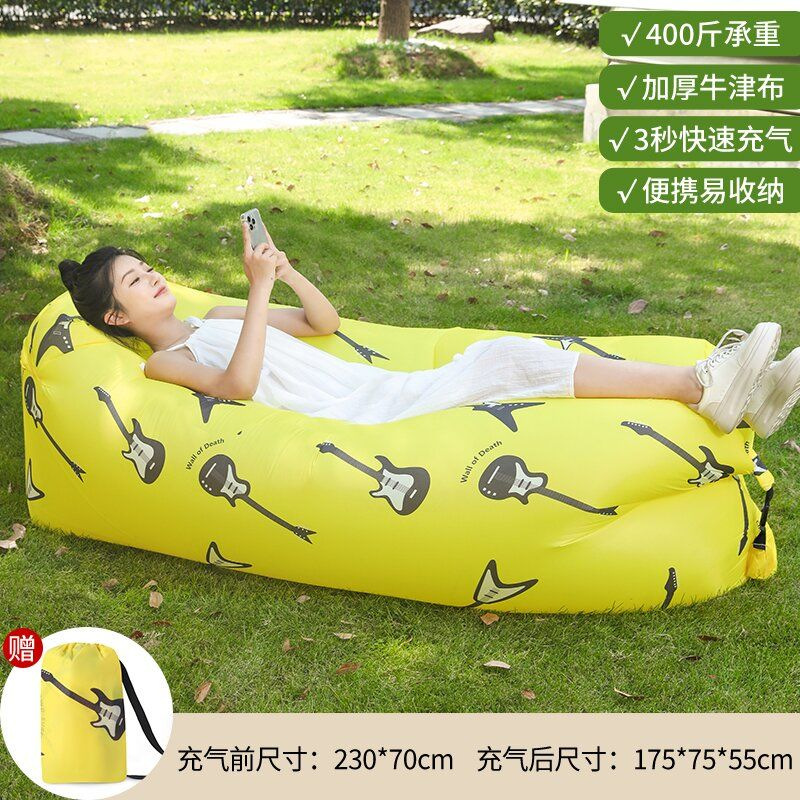 Almohada con Forma de Guitarra