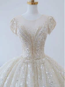 Robe de mariée style français, coupe princesse, longueur ras du sol, motif ciel étoilé, écologique, infroissable, design élégant haut de gamme, luxueuse, style <span class=keywords><strong>palais</strong></span> - Product Image 3