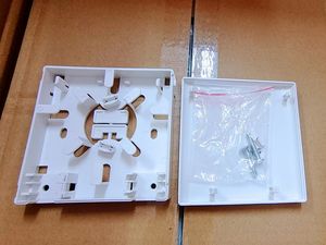 Kotak terminasi serat optik FTTH Mini <span class=keywords><strong>2</strong></span> Core 86*86mm terpasang di dinding dalam ruangan - Product Image 3