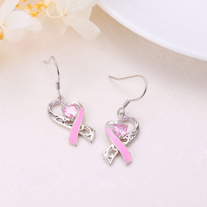 Bijoux de naissance <span class=keywords><strong>d</strong></span>'<span class=keywords><strong>octobre</strong></span> - Boucles <span class=keywords><strong>d</strong></span>'oreilles pendantes en forme de <span class=keywords><strong>ruban</strong></span> <span class=keywords><strong>rose</strong></span> en forme de cœur pour femmes, boucles <span class=keywords><strong>d</strong></span>'oreilles de soutien à la lutte contre le cancer, boucles <span class=keywords><strong>d</strong></span>'oreilles de survivante - Product Image 3