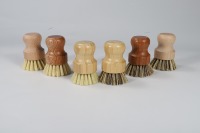 Umweltfreundliche Bambus-Geschirrbürste Natürliche Sisal-Borsten Palmblatt-Topfbürste Ergonomische Plastikfreie Küchen-Reinigungsbürste