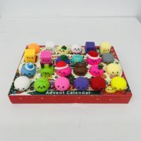 Calendrier de l'Avent Squishies de Noël 2026 – 24 Jours de Mini Mochis Gommeux Mignons en Forme de Boule – Boîte Surprise Cadeau Mystère