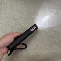 Lampe torche étanche KT-1802 à longue autonomie pour les voyages routiers, les patrouilles d'entrepôt, la pêche et les activités agricoles