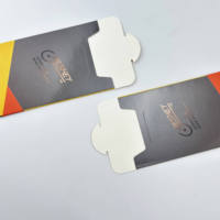 Emballage d'enveloppes en papier enduit écologique avec logo personnalisé pour porte-clés, aimant de réfrigérateur, épingle, emballage cadeau